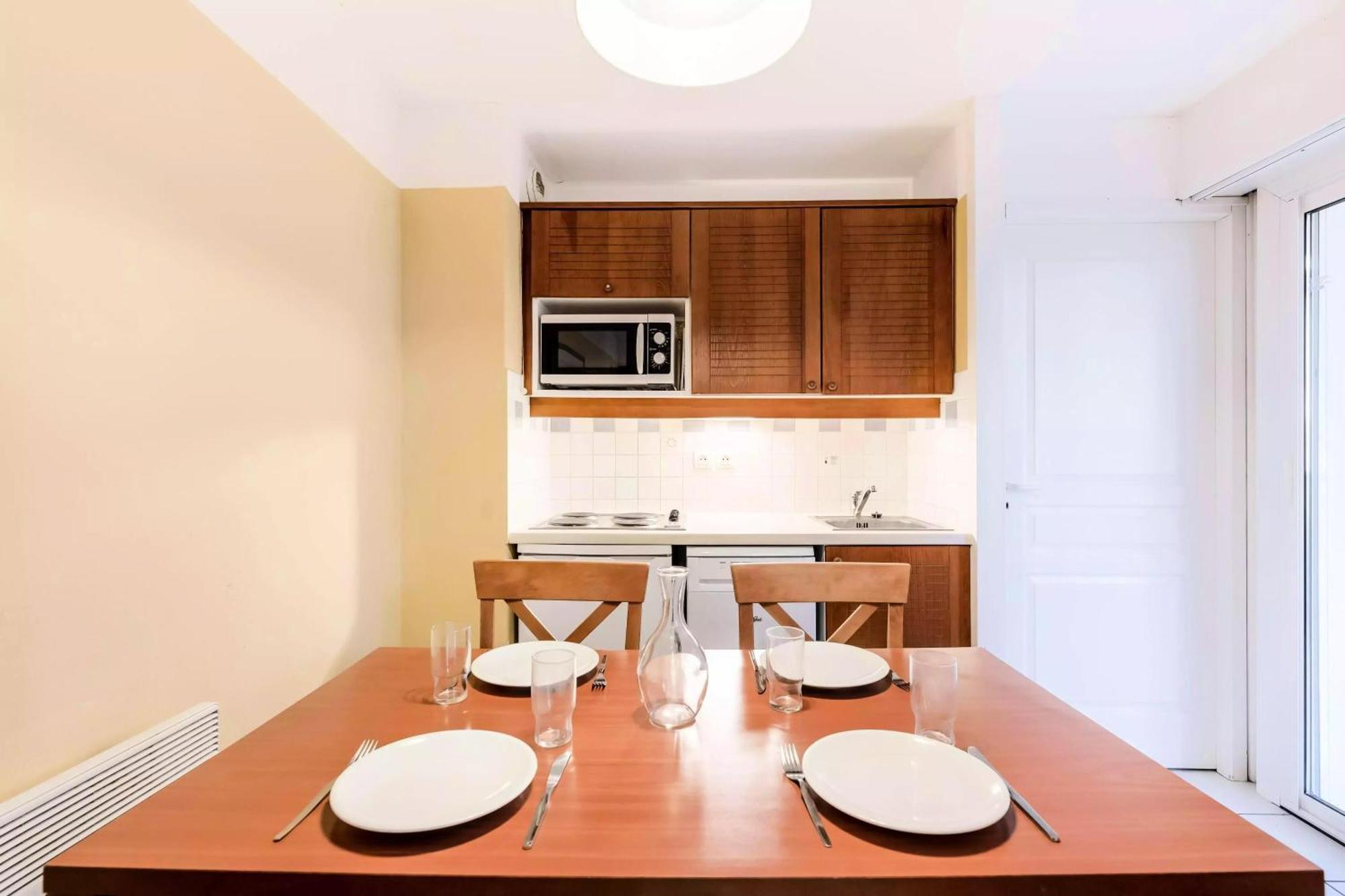 Residence Les Grands Pins - Maeva Home Карканс Екстериор снимка